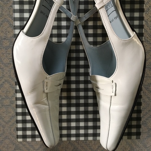 Cynthia Rowley White Patent Leather Sling Backs - Picture 2 of 8